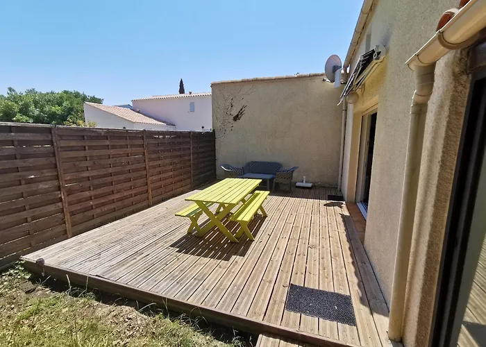Petite Maison Agreable A 300 M De La Plage